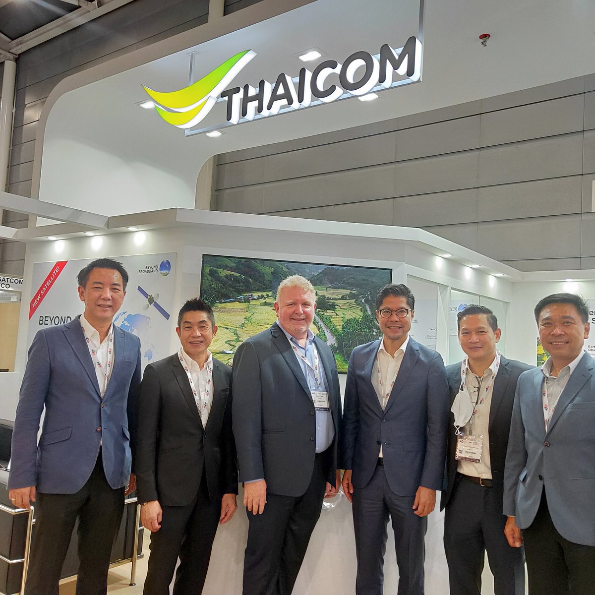 THAICOM PLC. tweet media