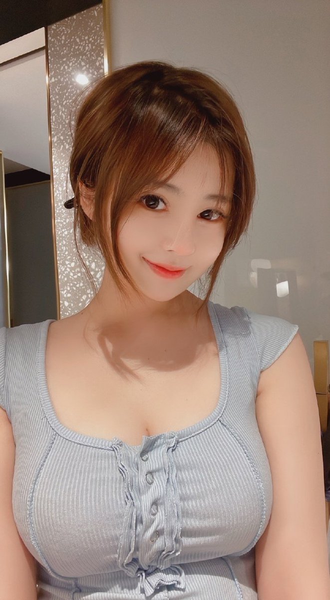 我过不了儿童节♠️

#媚黑 #鸡巴套子 #反差婊 #肉便器 #吞精 #羞辱 #骚货 #婊子 #母猪 #校妓 #贱货 #公交车 #堕落 #校鸡 #性瘾  #辱骂 #反差  #变态 #投稿 ＃黑爹 https://t.co/UcG6mQD4tY