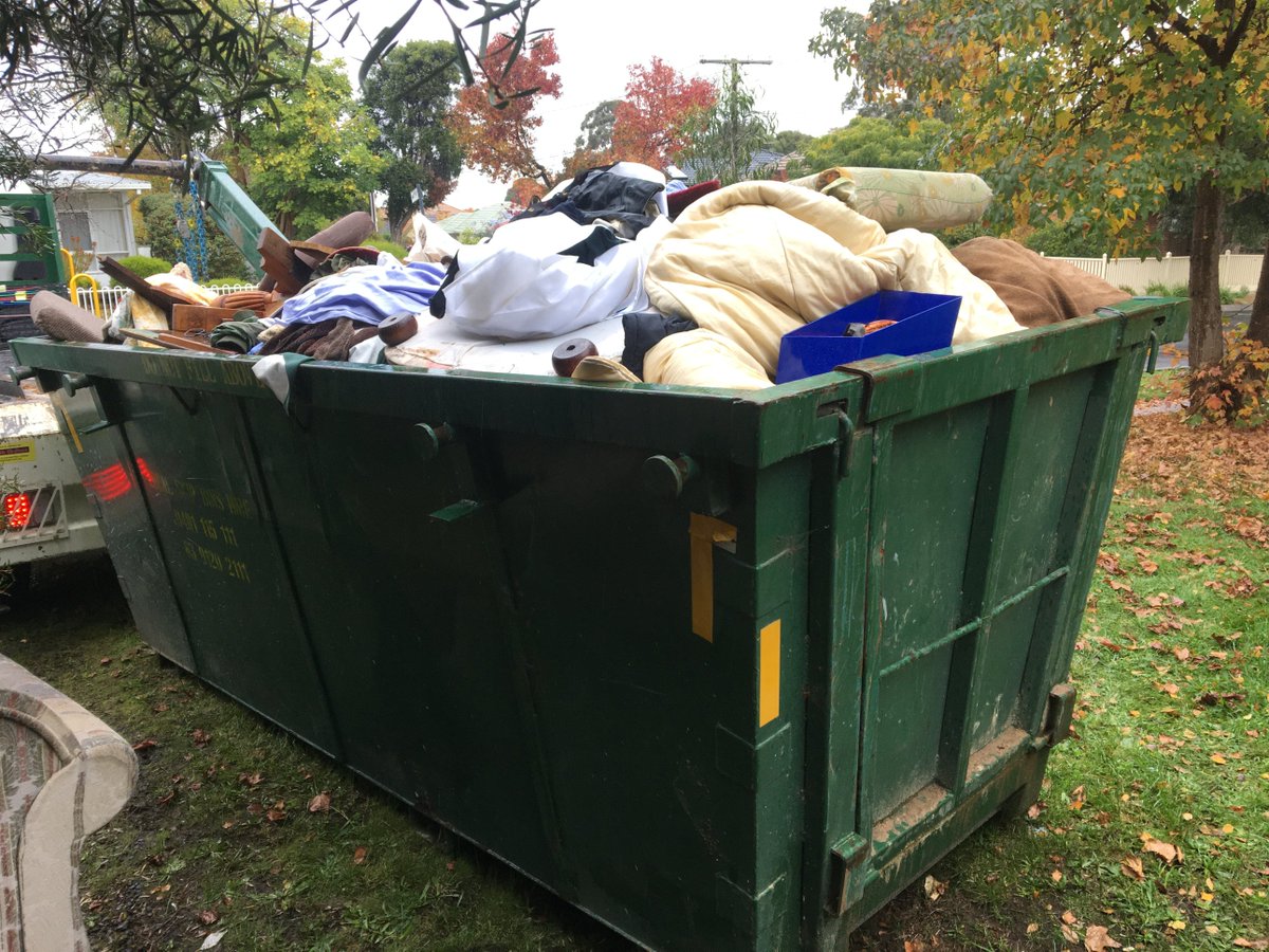 skipbin_hire's tweet photo. At Local Skip Bins Hire, we help you make the right choice of the bin for individual types of waste to dispose of. We deal with all materials properly and provide skip bins accordingly.

https://t.co/Y1uq40vBfa

#GeneralLightWaste #RocksWaste #SoilDirtWaste #MetalWaste https://t.co/PNb5OrUQVW