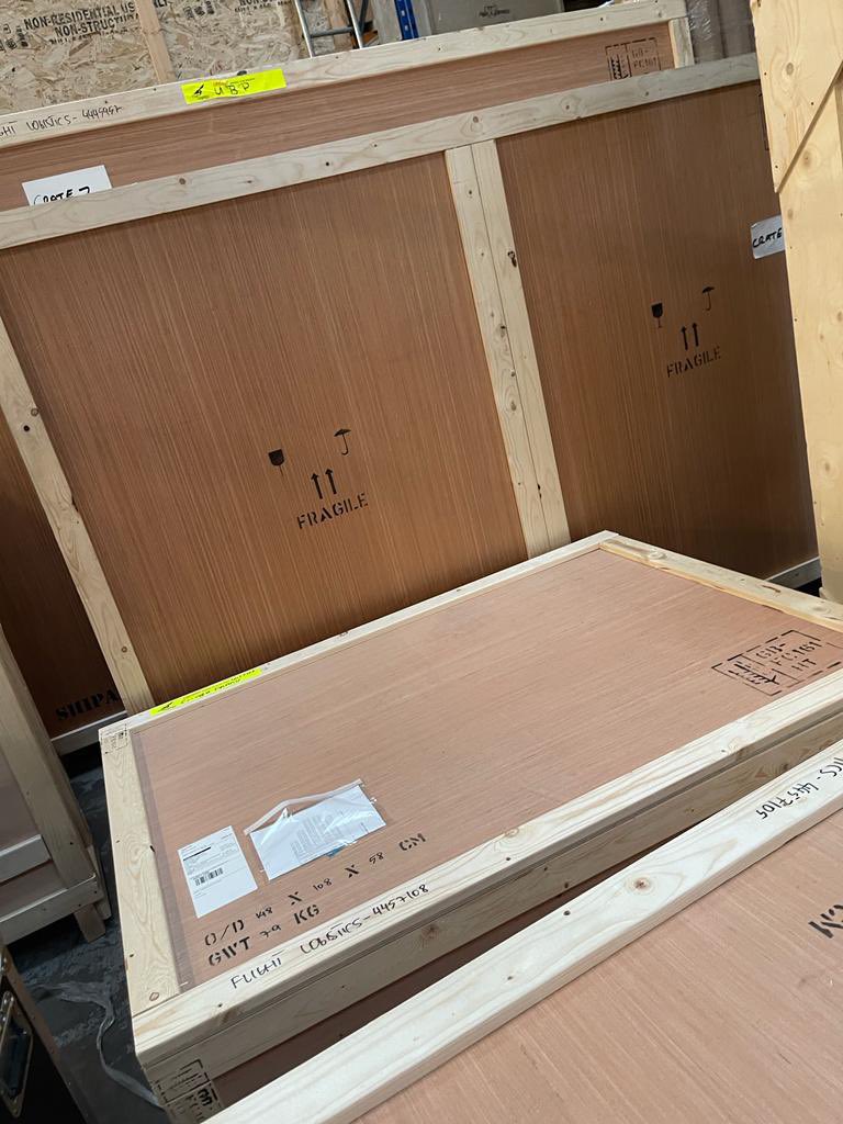 flightlg's tweet image. Visions from our #warehouse at #Heathrow – Made-to-measure plywood boxes filled with art waiting to be shipped to different destinations across the globe…
#packandship