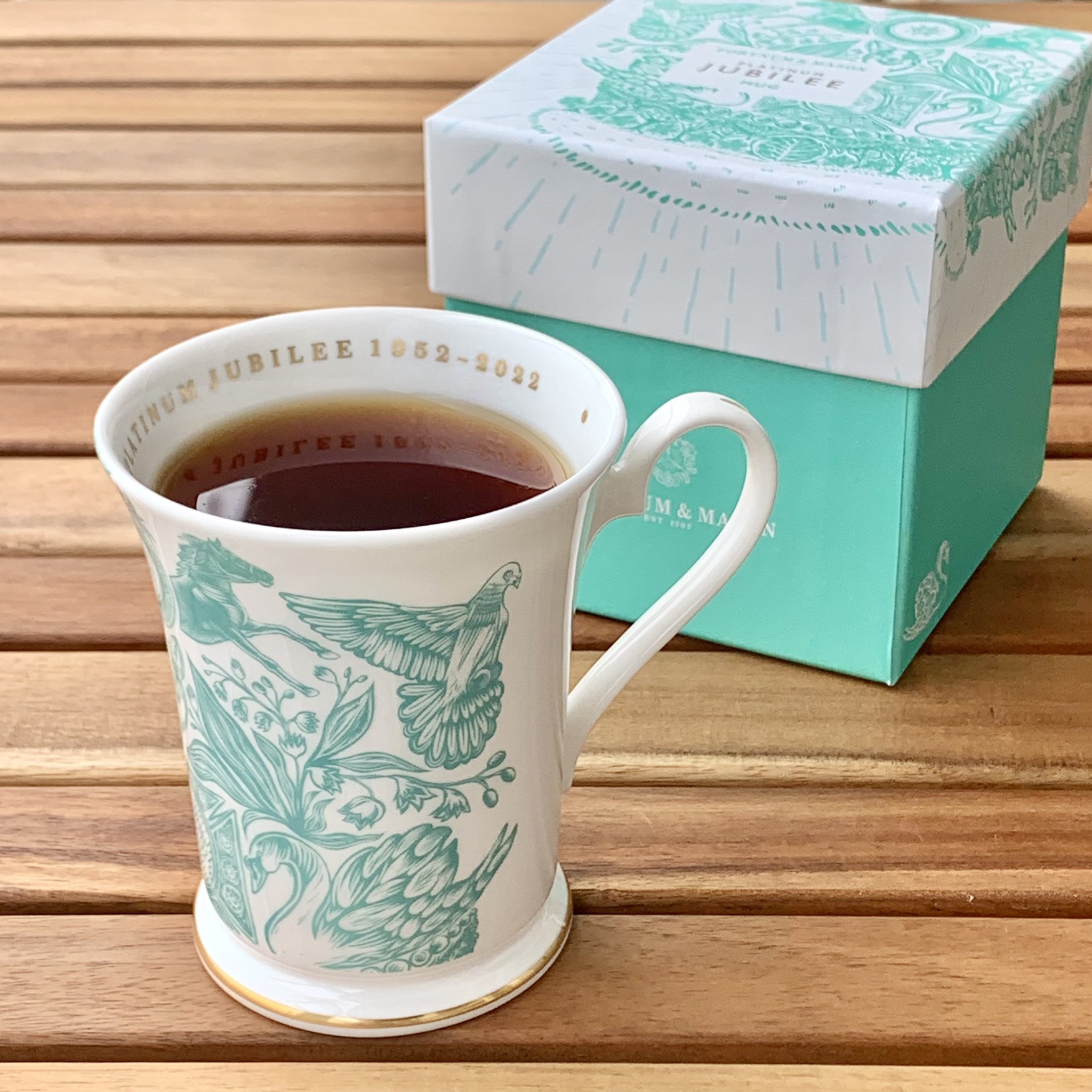 フォートナム＆メイソン プラチナジュビリー 限定紅茶 空缶 柔らか