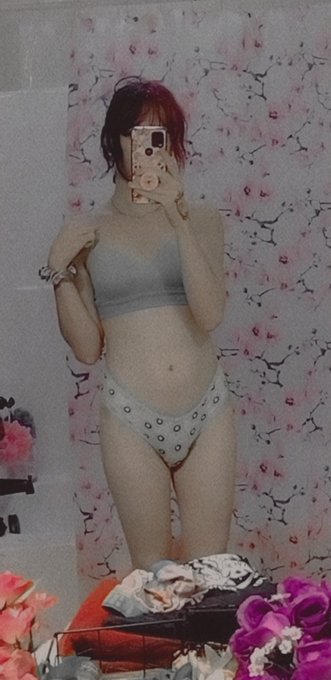 I got a special deal going on this week with snap if your interested 😘 feel free to hmu and find out<a href="/tag/homemade"class="tags"><span>#homemade</span></a><a href="/tag/snapchat"class="tags"><span>#snapchat</span></a><a href="/tag/sex"class="tags"><span>#sex</span></a><a href="/tag/porn"class="tags"><span>#porn</span></a><a href="/tag/horny"class="tags"><span>#horny</span></a><a href="/tag/boobs"class="tags"><span>#boobs</span></a><a href="/tag/milf"class="tags"><span>#milf</span></a>