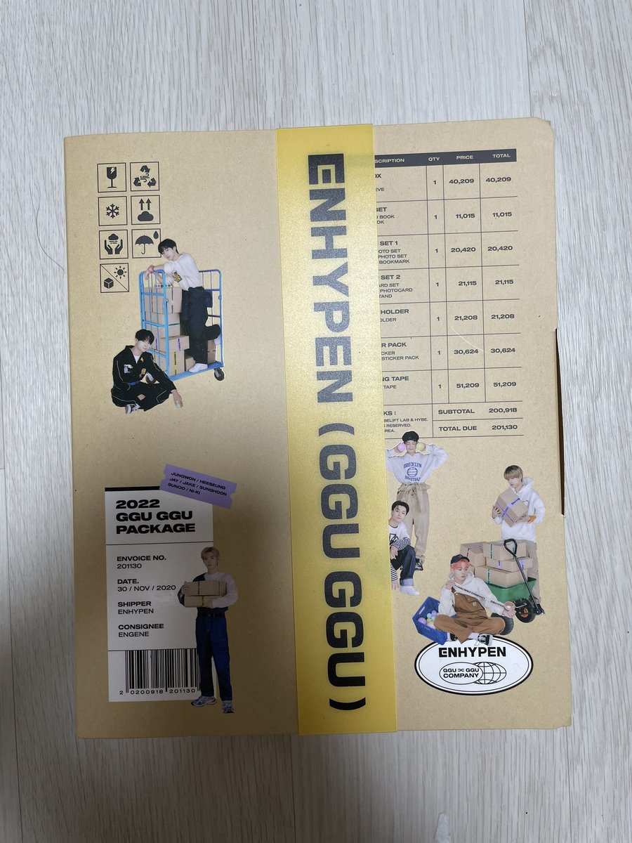 skloiuy's tweet photo. 엔하이픈 꾸꾸패키지 양도해요! 랜덤 포카 제외 풀구성입니다 택포 2.0입니다!! 디엠이나 카톡 주세요! 
북마크는 정원이에용 

엔하이픈 양도 교환 꾸꾸패키지 https://t.co/zCCvkn3COn