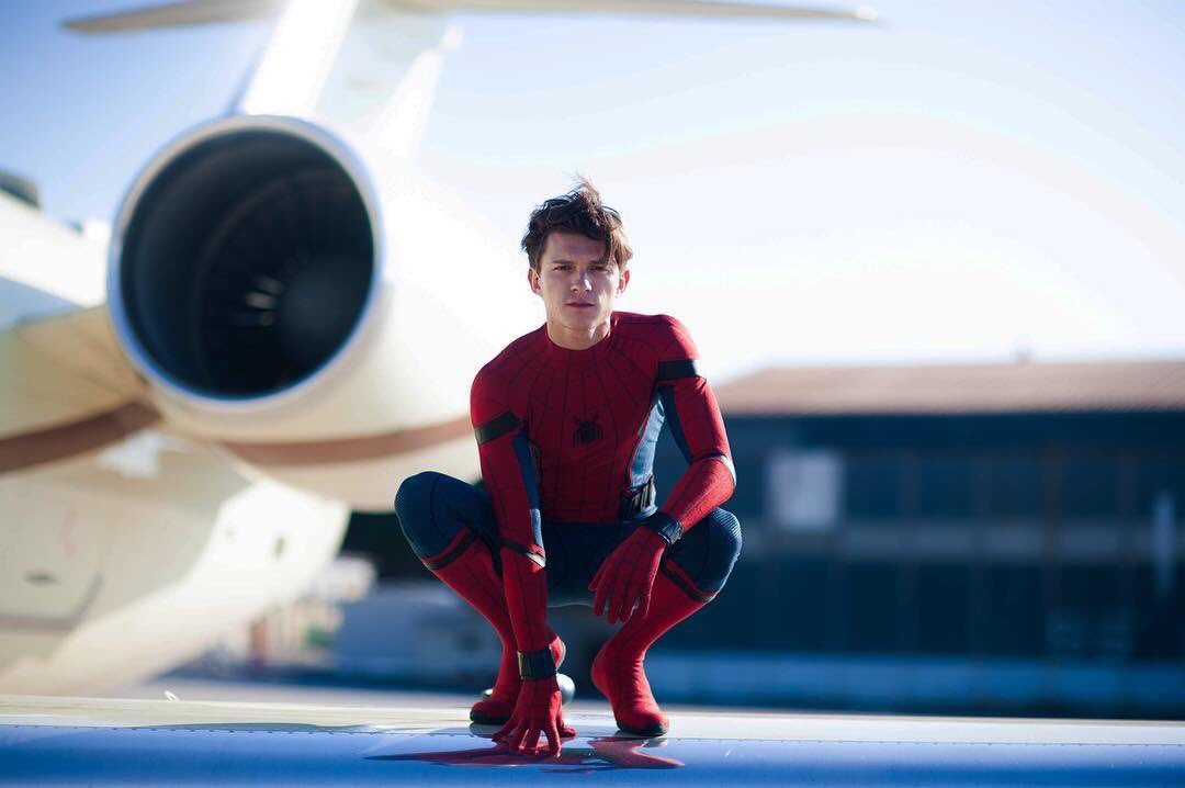 Happy Birthday to my favorite Spider-Man @TomHolland1996 <33 https://t.co/qjbxXGqYZQ