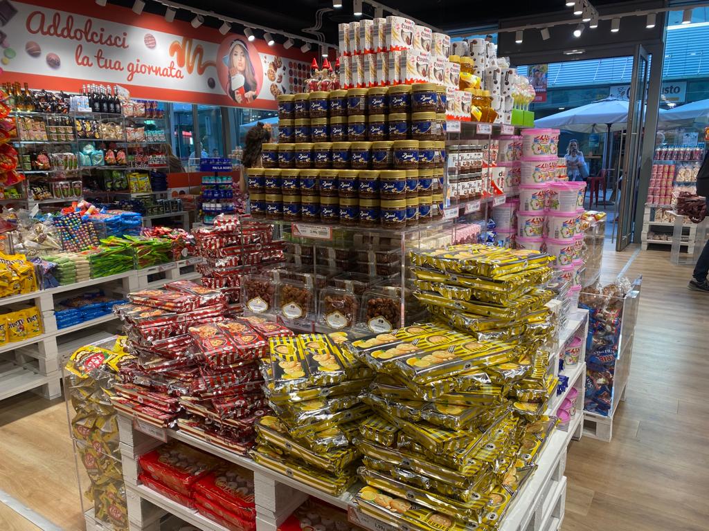 BlueRedGroup tweet media