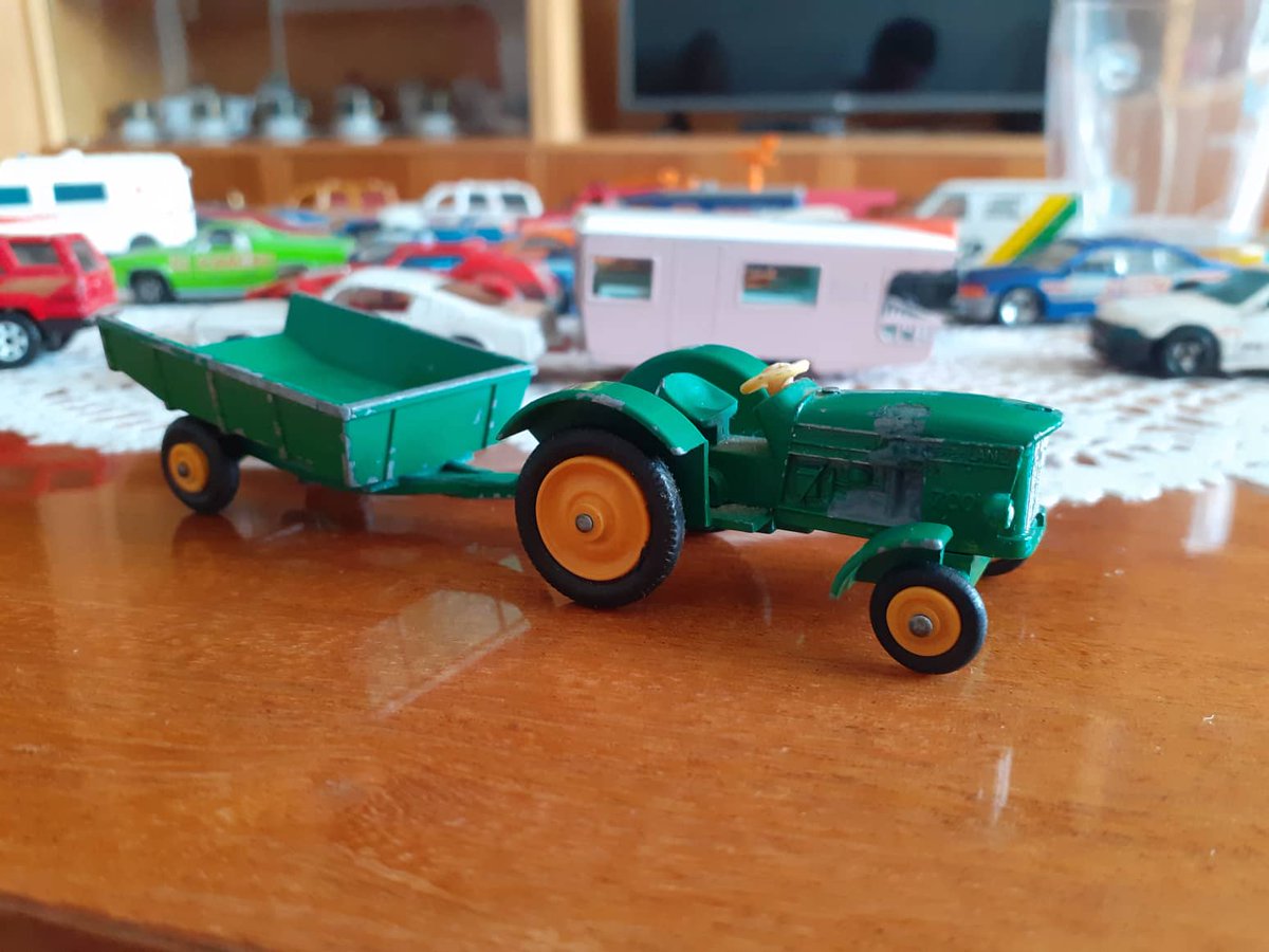 FJansky's tweet photo. Classic #Matchbox #MatchboxCars #MatchboxLesney #MatchboxRegularWheels #MatchboxJohnDeere #MatchboxFordMustang #MatchboxCaravan #Lesney @WeLoveDiecast @DiecastIsetta @Muzzoom_Models @ClassicMatchbox @MATCHBOX_WORLD https://t.co/mCN2KMpoON