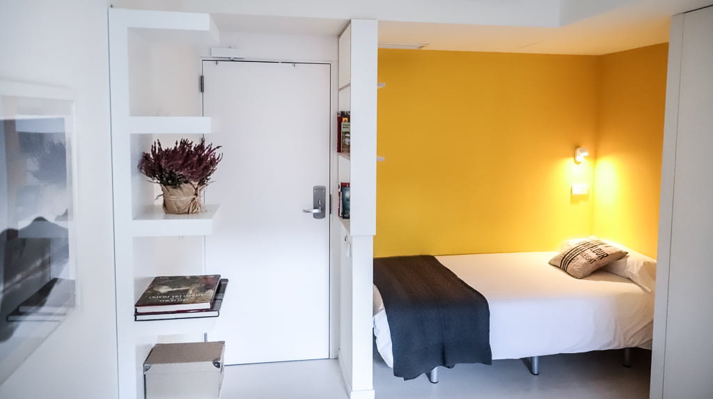 MasterHomeResi's tweet photo. Are you one of the lucky ones who will come to study at IE University next year? 😊 Share your experience with many other IE students at MasterHome Residencia. 😜
#studentlife #studyabroad #studentsresidence #internationalstudents #studenthousing #studentaccomodation #coliving https://t.co/VljVr488o9