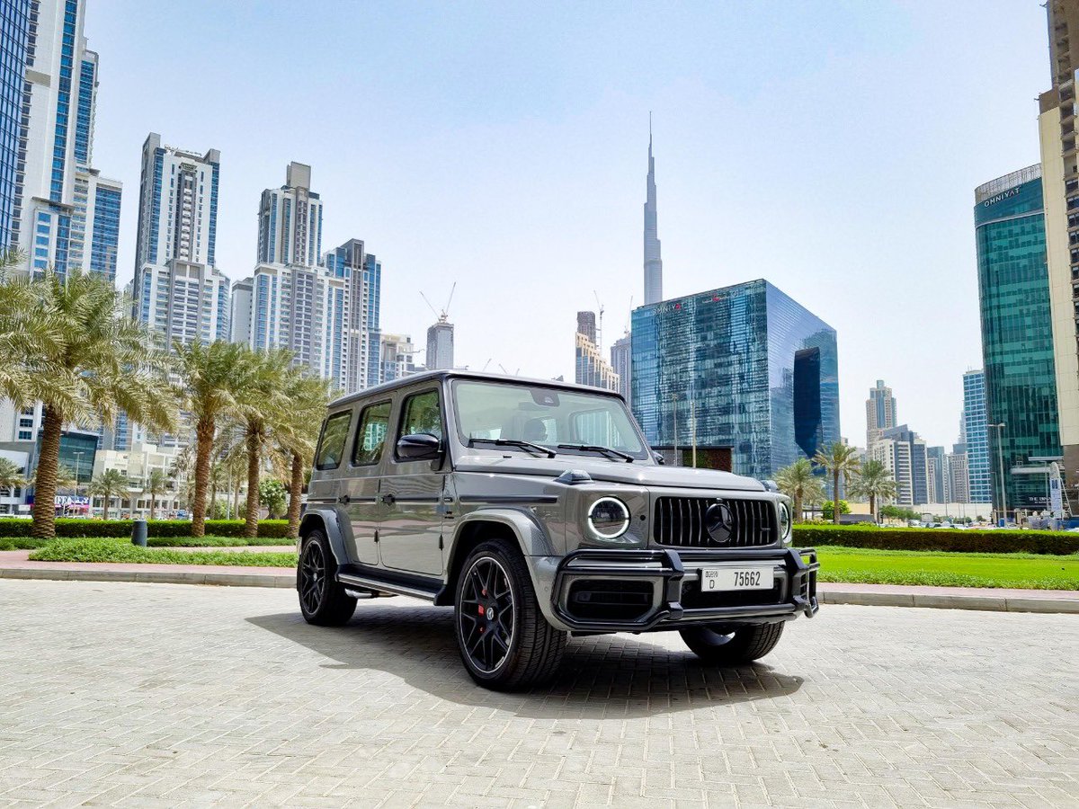 md_samir_'s tweet photo. Introducing the latest models of ‘G63 Double Night Package’ with the best color combinations. #luxurycarrental #luxurylifestyle #dubailife #dubai #mercedesbenz #g63 💪🏼 https://t.co/IhBK9AIDd8