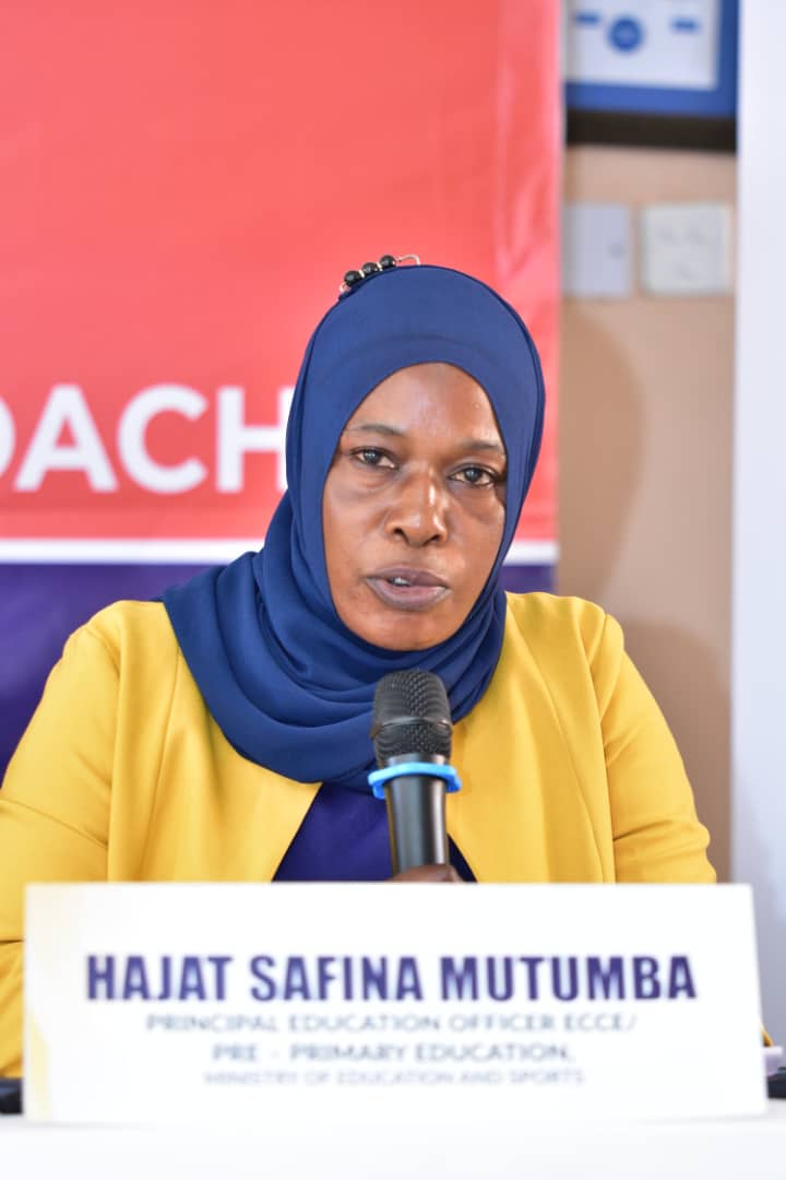 UgandaMediaCent's tweet photo. Hajat Safina Mutumba - Principal Education Officer ECCE/ Pre-Primary Education at the Ministry of @Educ_SportsUg: Allow me to appreciate LABE, they don't work in abstract, but come in do support Ministry of @Educ_SportsUg policies #HomeBasedECD https://t.co/eosVsHFrRq