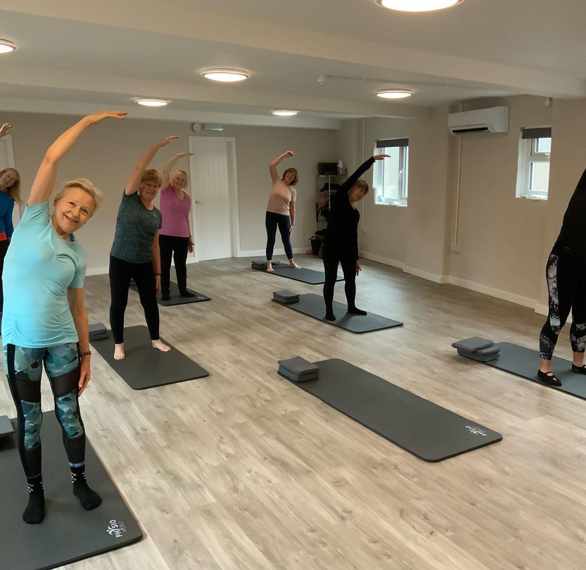 PhysioPilates1's tweet photo. Enjoy the Jubilee and we will see you next week for our June Pilates course. Not booked yet? Book easily online : https://t.co/lJ0vUmP7B9 #pilates #Online Classes #easebackpain #BeYou #mindfulexercise #cheshire #pilatesnearme https://t.co/vCqxC7nwMX
