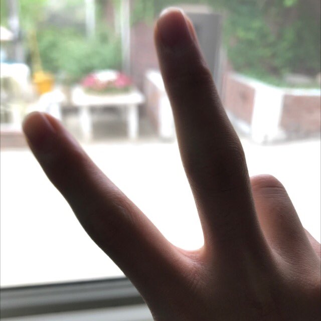 ceosq's tweet photo. 나랑수다떨뿐? 나이 상관없고 게이든 뭐든 좋으니깐 아무나 나랑 수다떨자… https://t.co/TFEE0tIv1f