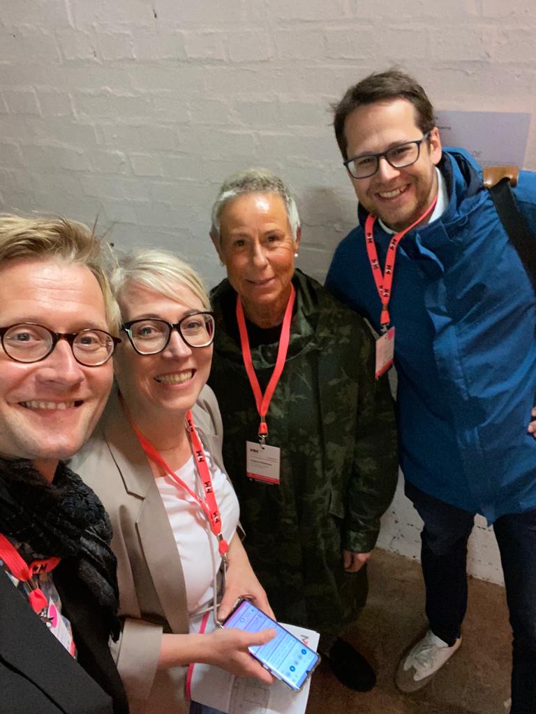 Reisegruppe Magdeburg-Dessau. Freuen uns auf spannende Tage bei #mtm22 <a href="/fotoschreiber/">Simon Kremer</a>