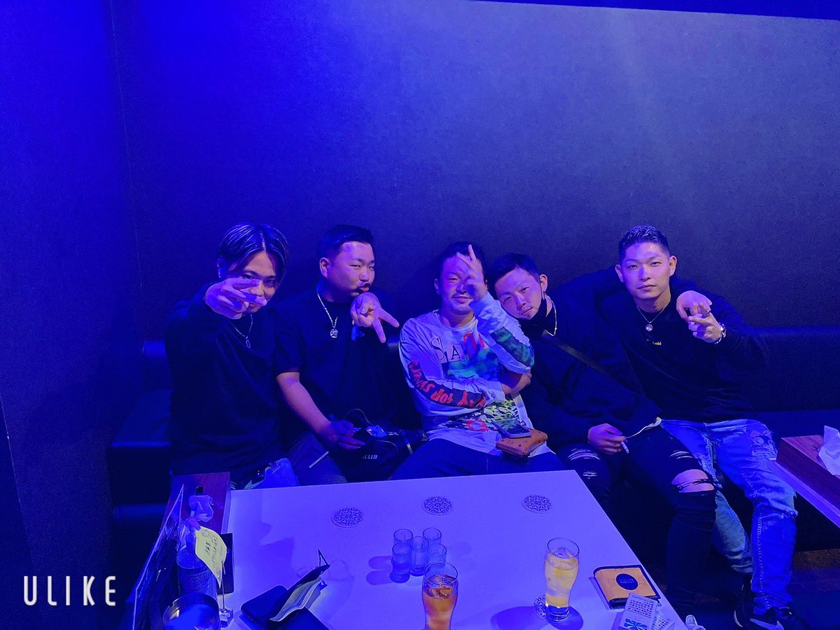 528genmame's tweet photo. 5月28日で

29歳になりました🙇

顔面ケーキもいただきました🎂

29歳も生きよう。

祝ってくれた方々
ありがとうございました‼︎感謝🤝 https://t.co/4to9ehMsOc