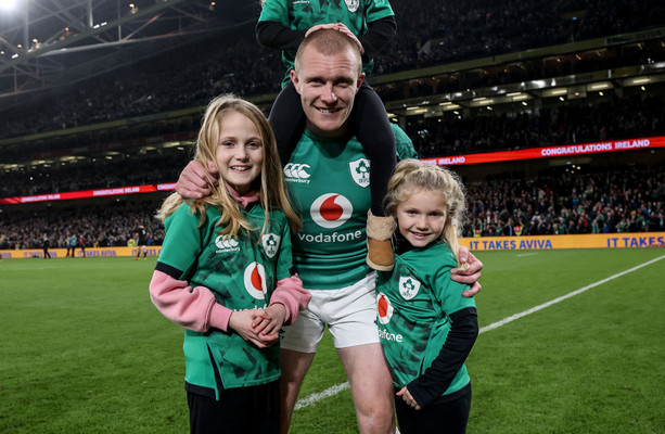 Keith Earls signs contract extension until 2023 World Cup: ‘This Ireland squad haven’t shied away from stating their ambition for the World Cup and I want to continue to be a part of that journey.’ dlvr.it/SRQBg9