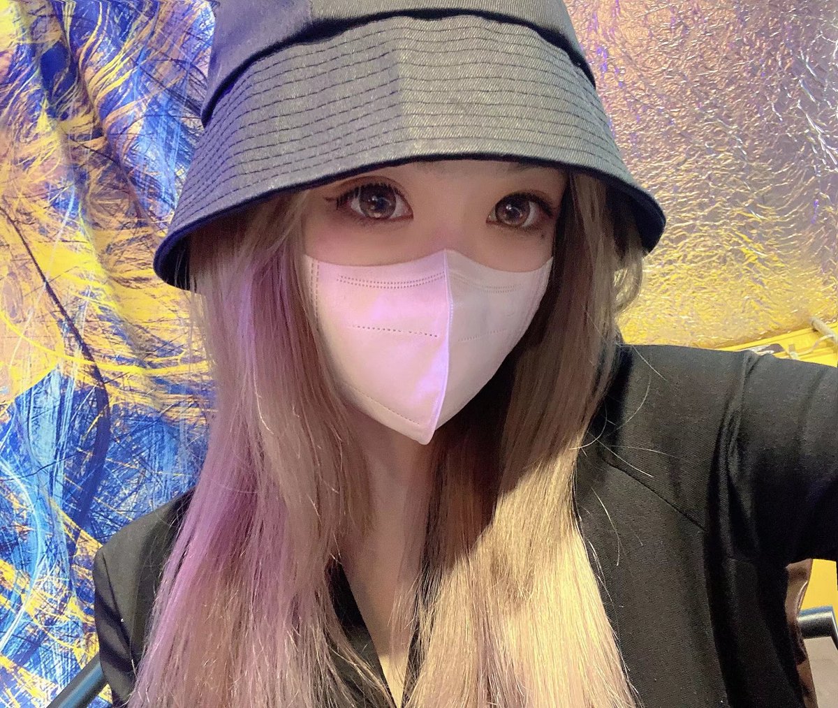 Mzroub's tweet photo. 儿童节就是插完屁眼出来玩！母猪过节也要保持臭骚逼的童贞哦 https://t.co/gFPDOnd2Eb