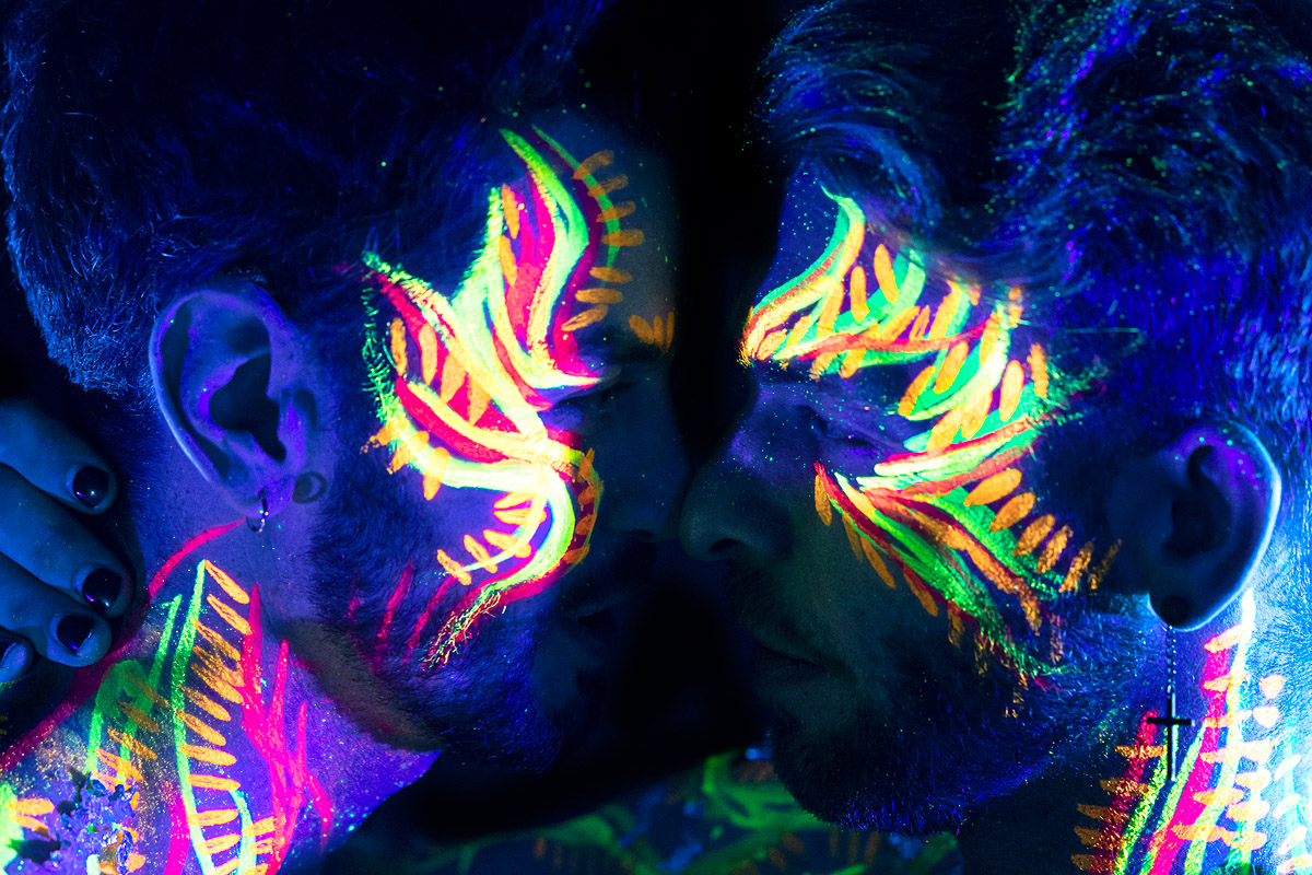 Bid for art by gay photographers from £5.00 

In support of a good friend's Ukrainian parents 

jumblebee.co.uk/supportnicolai…

SEE <a href="/xGabrielPhoenix/">Gabriel Phoenix</a> and @jezebelliot!!!!

We can't help everybody affected by war but your support will change the lives of peoples lives.