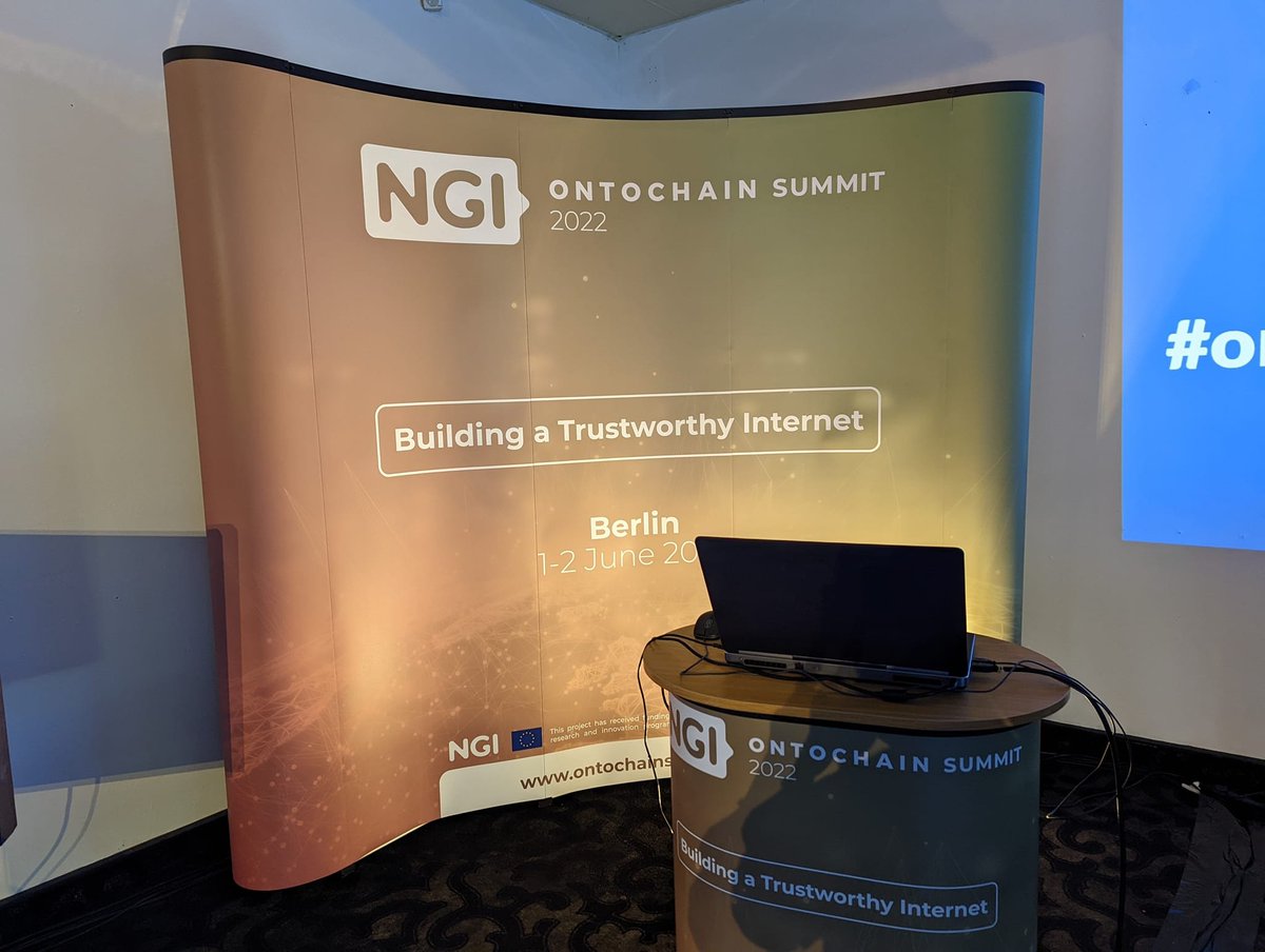 BoomBamSplash's tweet photo. When in #Berlin, check out the #ONTOCHAIN summit #blockchain #nft #dApps #NextGenerationInternet https://t.co/vFYipXtto6