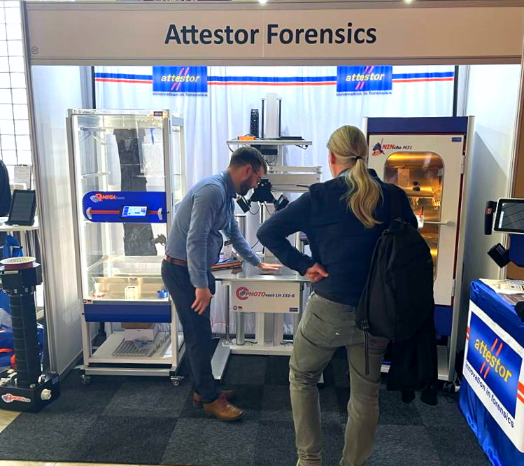 Attestor_forsc's tweet photo. Visit us at #GPEC2022 and #EAFS2022 to test innovative #forensic gear like #LABview and #MEGAfume. 
GPEC-Messe Frankfurt am Main
Hall 3, Booth 20A
31 May-02 June

EAFS-Stockholm City Conference Center
Booth 10
May 30-03 June
#stockholm #frankfurt #polizei #CSI #science https://t.co/v9Tb0rGP6s