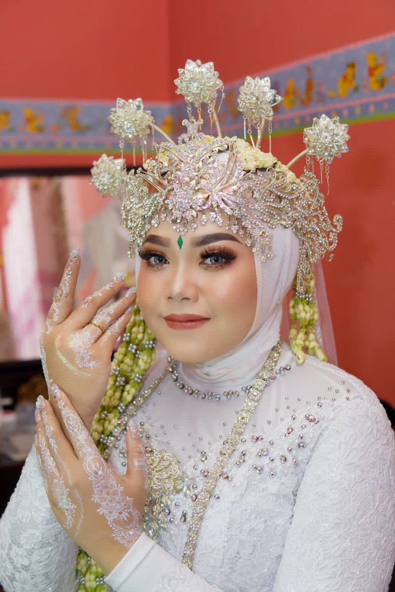 MakeupAiko's tweet photo. AIKO MAKEUP (wedding organizer)
 👉Menerima jasa makeup rias pengantin dll.
Tersedia dekorasi wedding
Untuk informasi lebih lengkapnya bisa langsung hubungi
📞📲 HP/WA : https://t.co/nLyddwdw8h / ( 089516268990 )

#Makeupwedding #Aikomakeup
 #Makeupbogor
#Makeuppengantinbogor https://t.co/HO6PtsgYja
