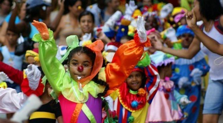 Los niños motivan e inspiran. En el Día Internacional de la Infancia felicitamos a la esperanza del mumdo.
#InfanciaFeliz #SomosFelicesAquí
<a href="/UJCdeCuba/">UJC de Cuba</a> <a href="/OPJMCuba/">OPJM Cuba</a> <a href="/KelyAlvarezFer4/">Kely Alvarez Fernández</a> <a href="/Vismar_rd/">Vismar</a> <a href="/ColladoSabido/">Maysel Sabido Collado</a> <a href="/NislayMolina/">Nislay Molina Nápoles</a>