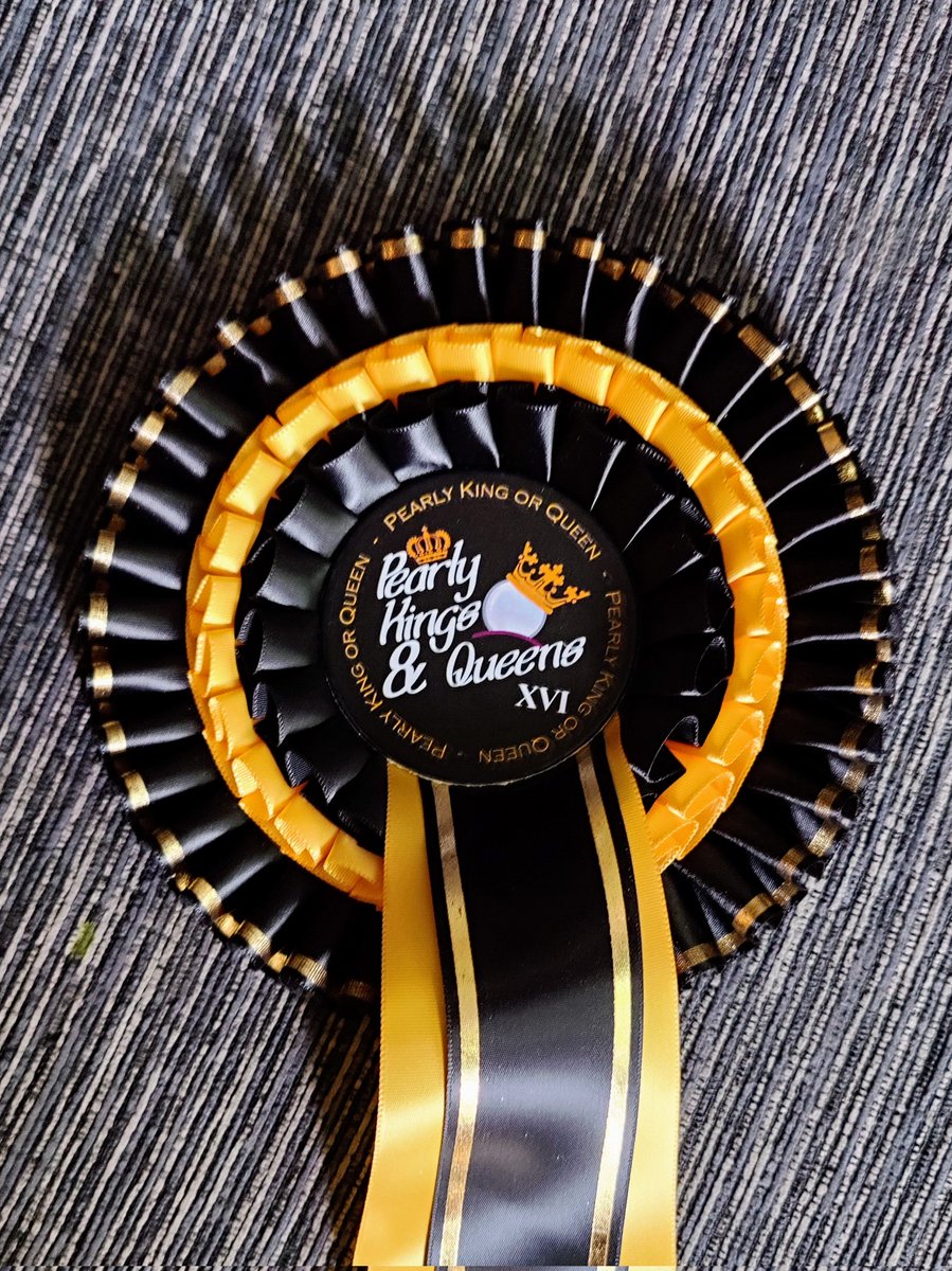 ooarrtracter's tweet photo. More Pearlies swag arrived. 
Sticking with our tradition of Rosettes for the Top 3, Cas, TD &amp; painting awards. https://t.co/MRcz8lRxFZ