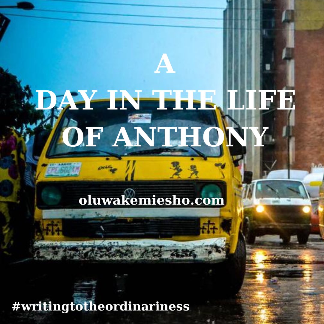 Behind a wheelbarrow filled with biscuits, coconut chips and plantain chips was a light-skinned man with curly hair wearing a pink shirt on a brownish-green shorts, and a yellow tie around his neck. Na wa o. Wetin person pikin no go see.

oluwakemiesho.com/a-day-in-the-l…

#storiestotell