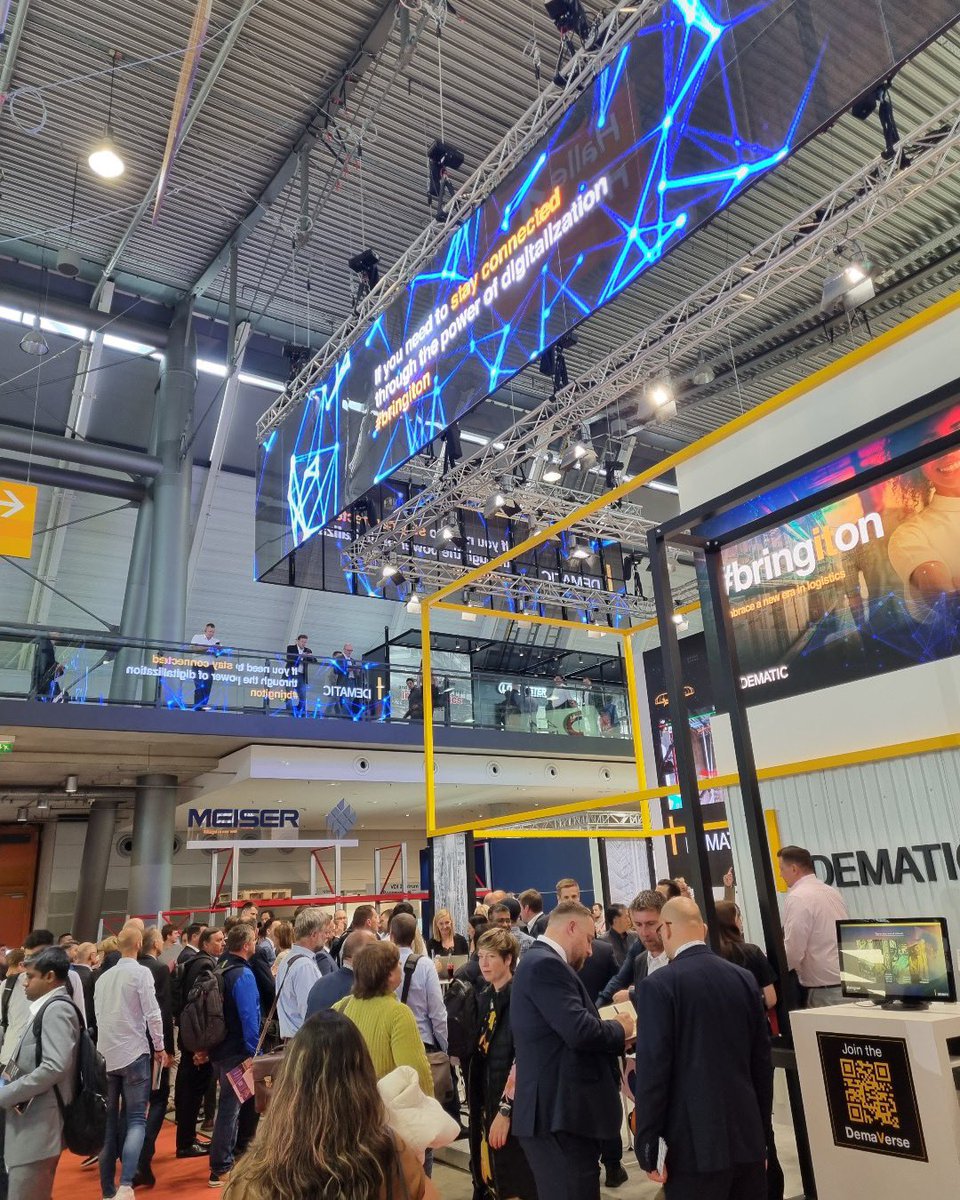 DematicGlobal's tweet image. Day✌️of #Logimat2022 is underway with exciting conversations at our @dematicglobal booth about the new era of #logistics! Stop by Hall 1 / B37 to say hello 👋 to the team. #bringiton
