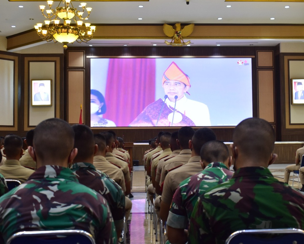 Akademi Angkatan Udara tweet media