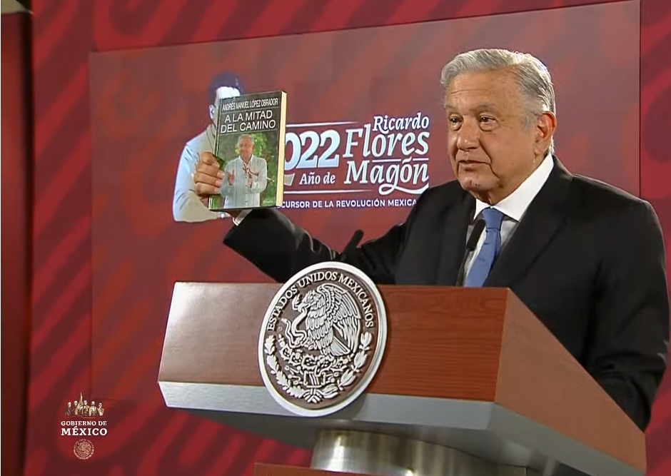 Regalías del libro de AMLO