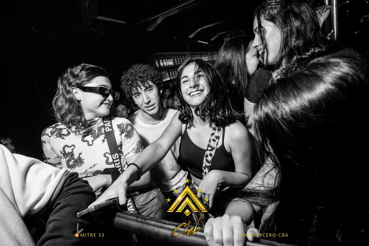 ClubA_Ok's tweet photo. FOTOS ¡Sexto tiene Buzos!

NUESTRA AGENDA ; 

Viernes 3/Junio #200 NOCHES 🤩 
(200 Pulseras con beneficios . Pedila con tu RRPP amigo)

Viernes 10/Junio FESTIVAL DE COLEGIOS #todosjuntos 🔥❤️‍🔥💣 Show en vivo ¡Bomba de Viernes! https://t.co/kf17YfbzaC