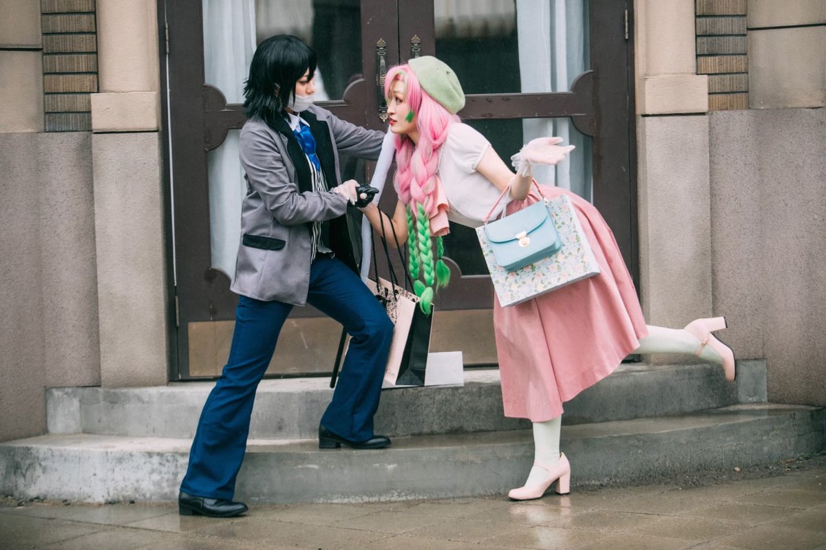 michiru0604's tweet photo. 【Cosplay/鬼滅】

*･゜ﾟ･*:.｡..｡.:･*:.｡. .｡.:*･゜ﾟ･*

恋に落ちる

*･゜ﾟ･*:.｡..｡.:･*:.｡. .｡.:*･゜ﾟ･*

🐍→@ichigomilk_002 
📸→@operarara1 

#甘露寺蜜璃誕生祭2022 
#おばみつ好きさんと繋がりたい
#おばみつ https://t.co/JJWjNQDINf