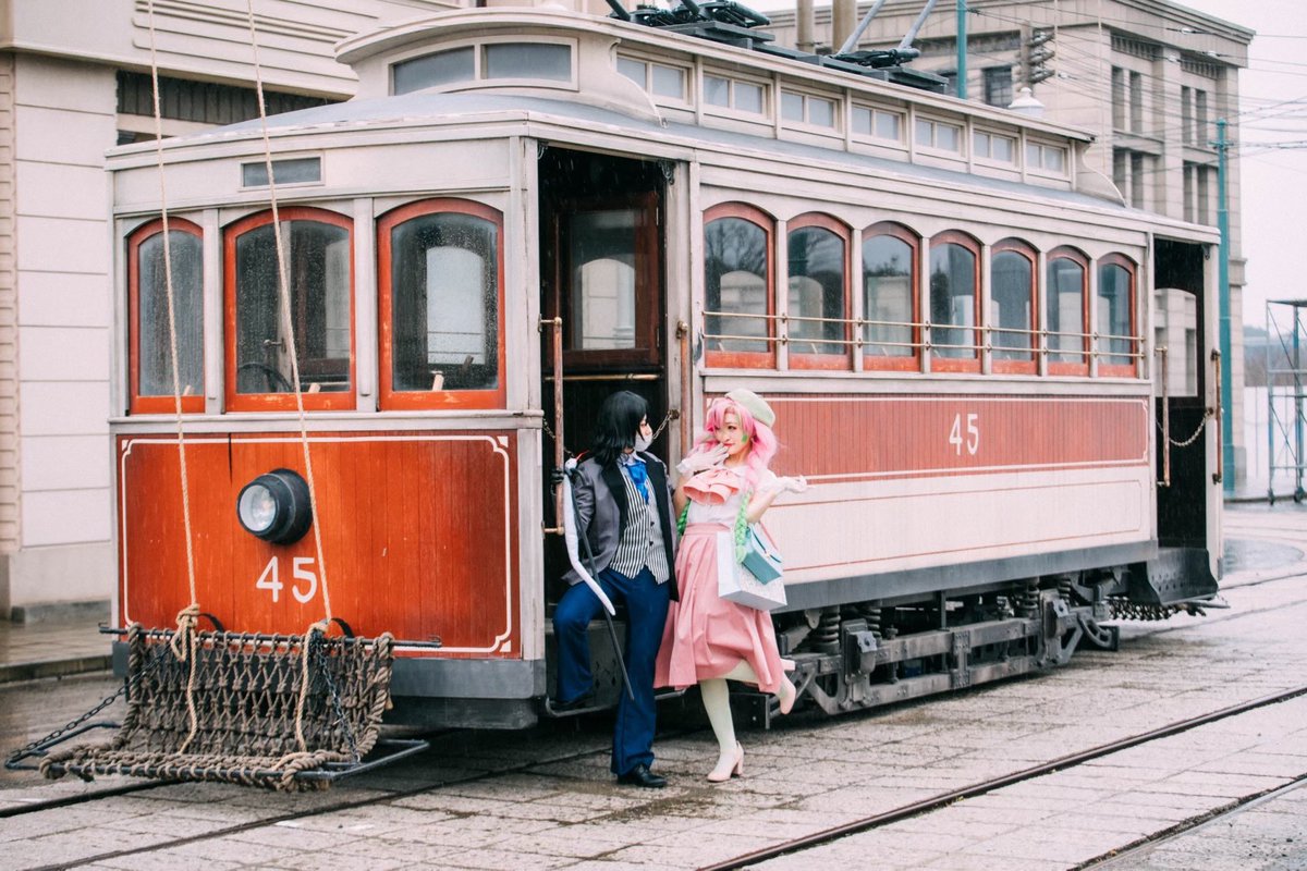 michiru0604's tweet photo. 【Cosplay/鬼滅】

*･゜ﾟ･*:.｡..｡.:･*:.｡. .｡.:*･゜ﾟ･*

恋に落ちる

*･゜ﾟ･*:.｡..｡.:･*:.｡. .｡.:*･゜ﾟ･*

🐍→@ichigomilk_002 
📸→@operarara1 

#甘露寺蜜璃誕生祭2022 
#おばみつ好きさんと繋がりたい
#おばみつ https://t.co/JJWjNQDINf