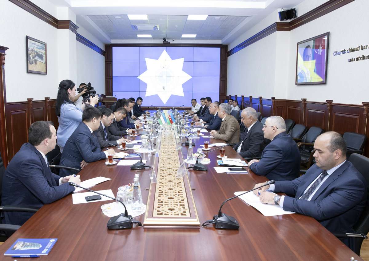AzGomruk's tweet photo. Özbəkistan Respublikası Dövlət Gömrük Komitəsinin sədri, gömrük xidməti general-mayoru Akmalxuja Mavlonovun rəhbərlik etdiyi nümayəndə heyəti ölkəmizdə rəsmi səfərdədir.

Ətraflı: https://t.co/66wHxWqaHB https://t.co/pztHLnkfdD