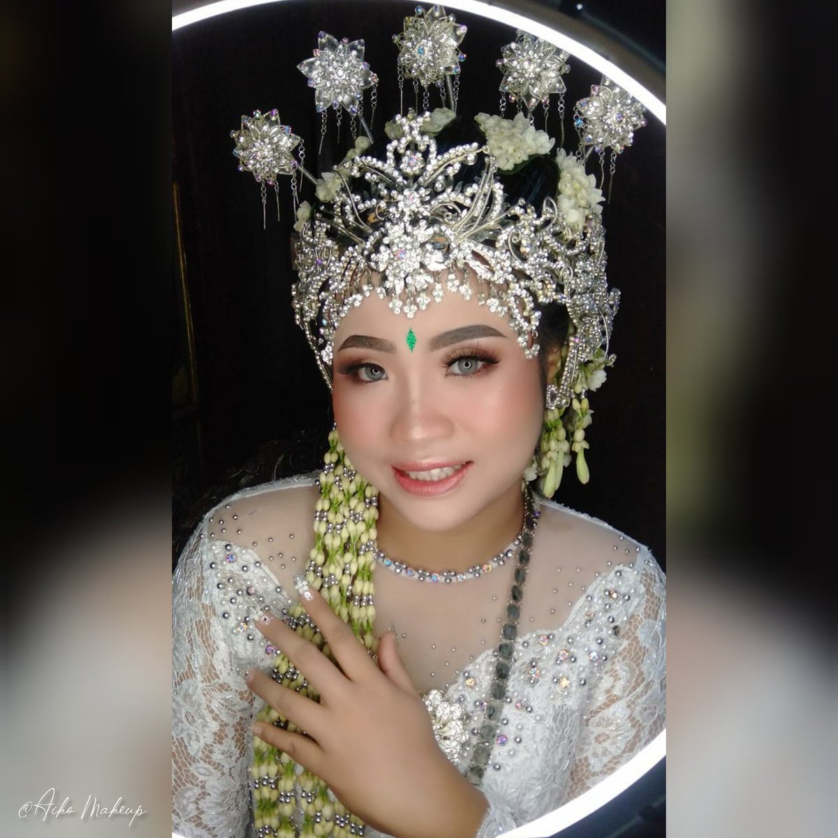 MakeupAiko's tweet photo. AIKO MAKEUP (wedding organizer)
 👉Menerima jasa makeup rias pengantin dll.
Tersedia dekorasi wedding
Untuk informasi lebih lengkapnya bisa langsung hubungi
📞📲 HP/WA : https://t.co/nLyddwdw8h / ( 089516268990 )

#Makeupwedding #Aikomakeup
 #Makeupbogor
#Makeuppengantinbogor https://t.co/GpBoqOrxJz