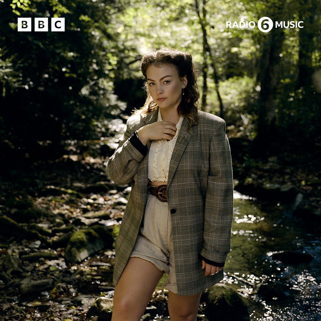 🍃 <a href="/AngelOlsen/">Angel Olsen</a> Maida Vale Session 🍃

We're very excited for this one today!

Tune in to <a href="/maryannehobbs/">maryannehobbs</a> show to listen on <a href="/BBCSounds/">BBC Sounds</a> 👇
bbc.co.uk/sounds/play/li…
📸 Angela Ricciardi