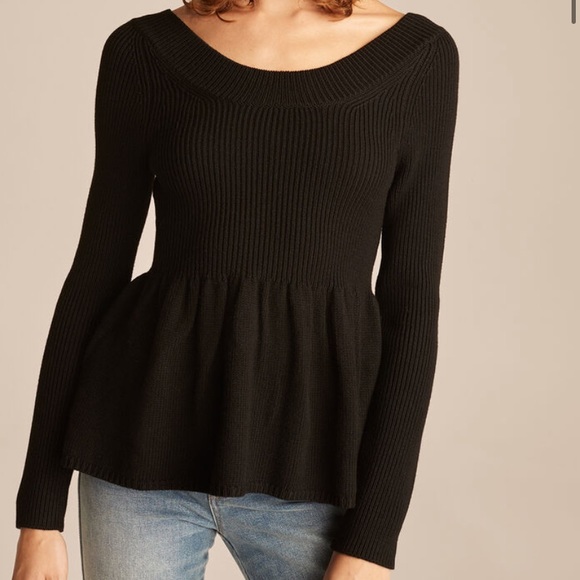 traci1961's tweet photo. So good I had to share! Check out all the items I'm loving on @Poshmarkapp from @pamelag203 #poshmark #fashion #style #shopmycloset #rebeccataylor #yvessaintlaurent #toryburch: https://t.co/6g9le8uzsa https://t.co/EcNUuaM33m