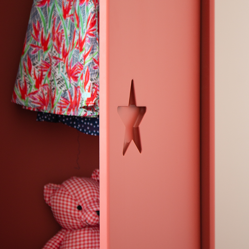 HomesinHeaven's tweet photo. Because they contain the future and the power to transform the world, they deserve solid roots, a happy childhood, peace to play and dream.

#homesinheaven #homedecor #furnituredesign #homedesign #homestylist #interiordesign #interiorlovers #furniture #diadacriança https://t.co/QN4AJ75F3O