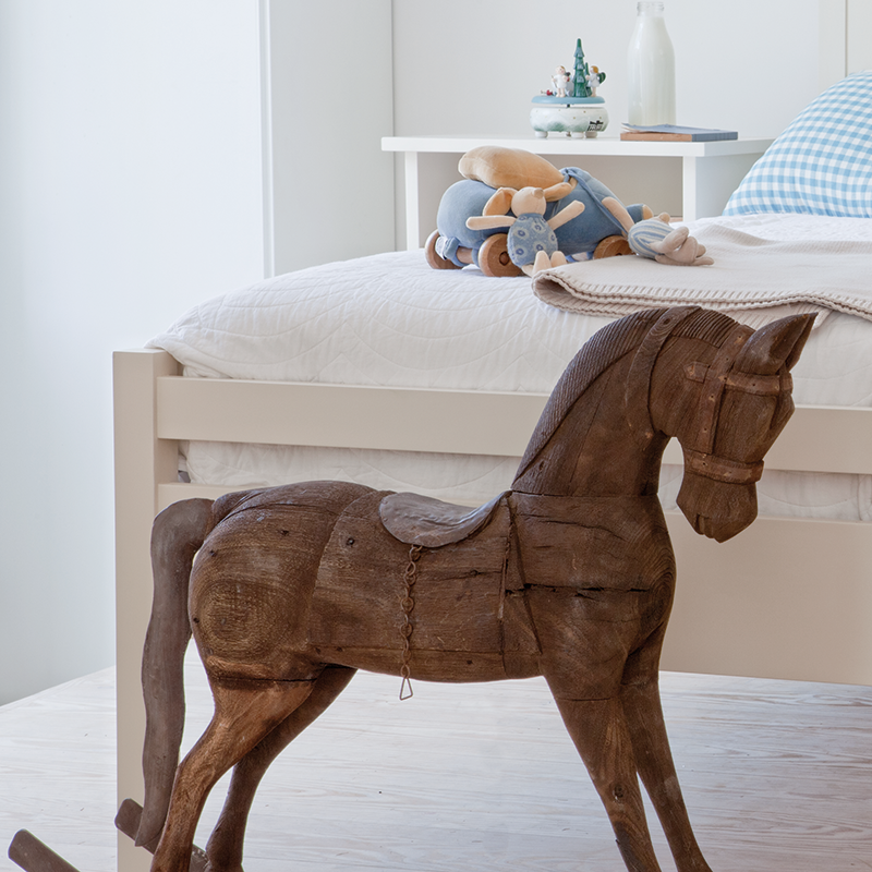 HomesinHeaven's tweet photo. Because they contain the future and the power to transform the world, they deserve solid roots, a happy childhood, peace to play and dream.

#homesinheaven #homedecor #furnituredesign #homedesign #homestylist #interiordesign #interiorlovers #furniture #diadacriança https://t.co/QN4AJ75F3O