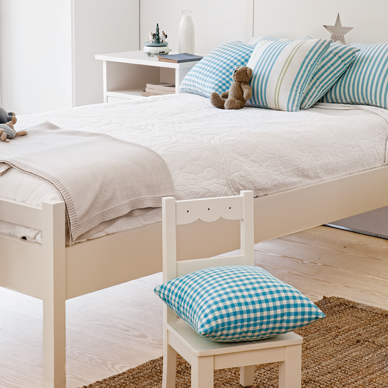 HomesinHeaven's tweet photo. Because they contain the future and the power to transform the world, they deserve solid roots, a happy childhood, peace to play and dream.

#homesinheaven #homedecor #furnituredesign #homedesign #homestylist #interiordesign #interiorlovers #furniture #diadacriança https://t.co/QN4AJ75F3O