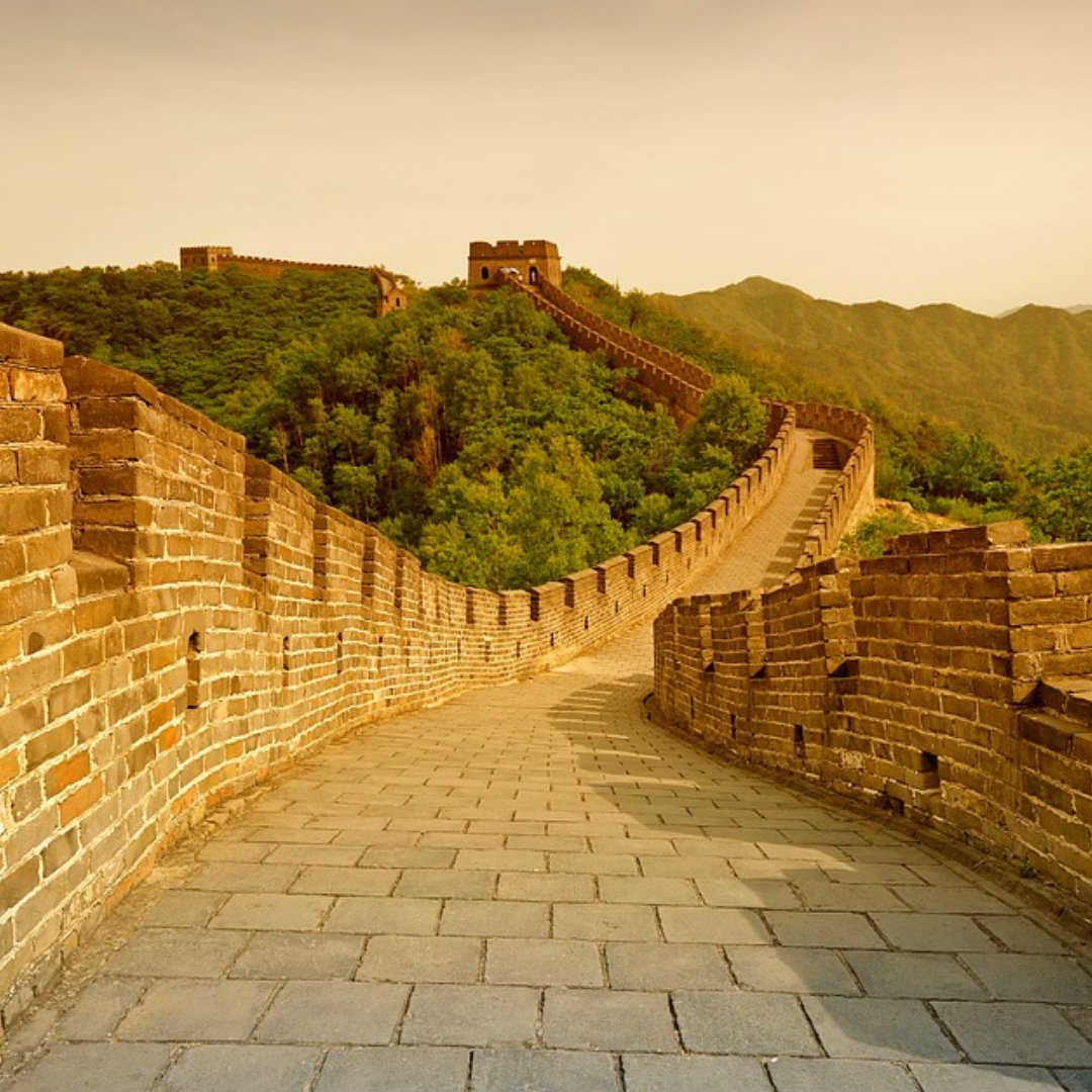 viajandoconpaco's tweet photo. La Gran Muralla China, declarada Patrimonio Mundial de la UNESCO en 1987 y elegida entre las Siete Nuevas Maravillas del Mundo Moderno en 2007 🔝
#viajar #travel #viajespaco #coruña #ferol #murallachina #UNESCO https://t.co/KrzWC33Um1