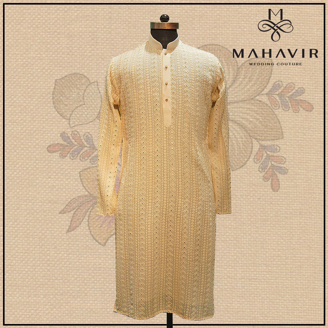 Mahavircouture's tweet photo. This Royally modern design is ready to rule this wedding season. When are you buying this?

Tag soon becoming grooms in the comments section!

Tell us in the comments how much you liked the very detailed and aesthetic embroidery in the dress? https://t.co/K7dT2dxaUn
