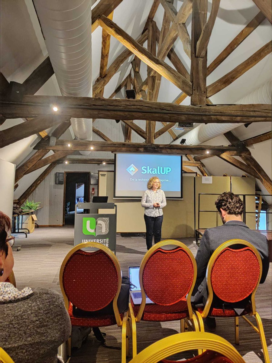 skalup_com's tweet photo. Belle soirée hier à l'@UNamur à l'événement de présentation de #Win4SO, programme de @Wallonie_SPW
 
Lancer une #spinoff, c'est des challenges et des doutes, mais aussi de grandes joies, des succès clients, l'engagement de nouvelles personnes... une formidable aventure humaine 😃 https://t.co/eSko6gypjK