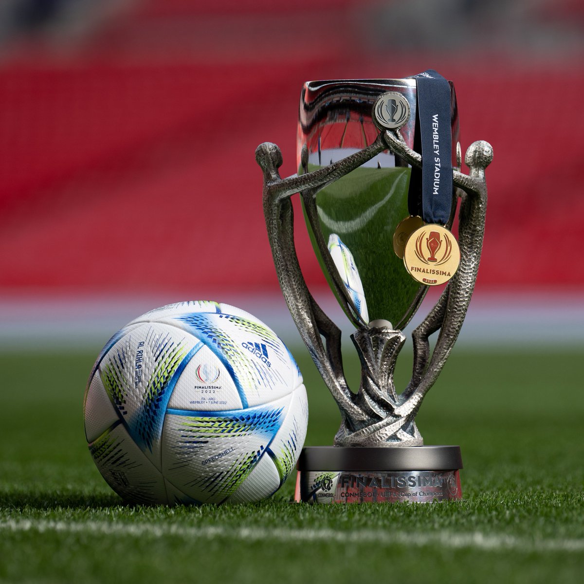 BarryBr63066113's tweet image. 1985: 🇫🇷🏆1993: 🇦🇷🏆2022: ❓🏆#Finalissima