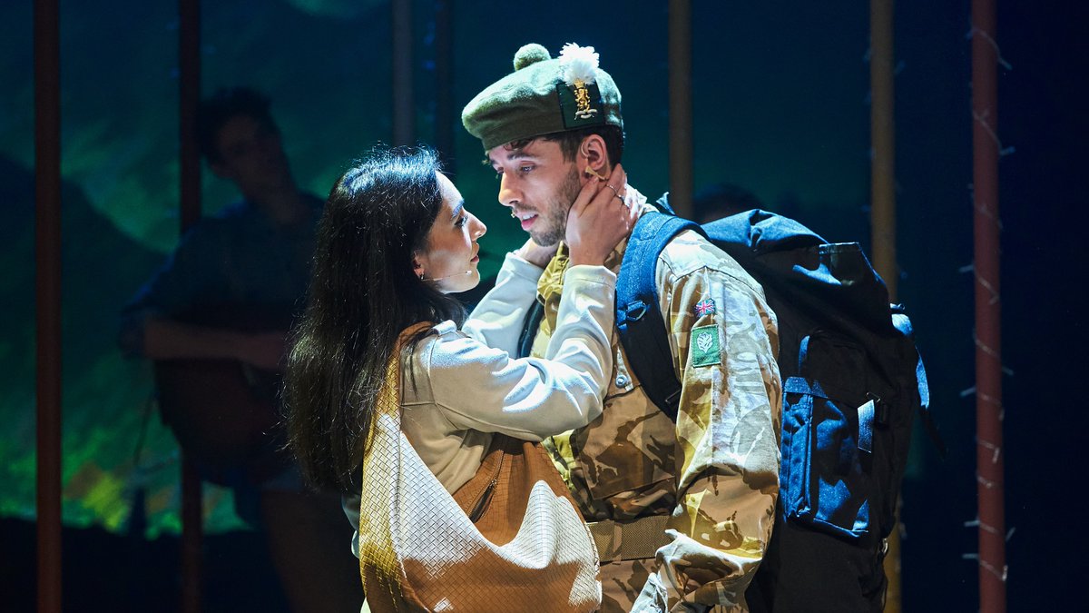Sunshine on Leith at Pitlochry Festival Theatre – first look images released bit.ly/3x2hBOC