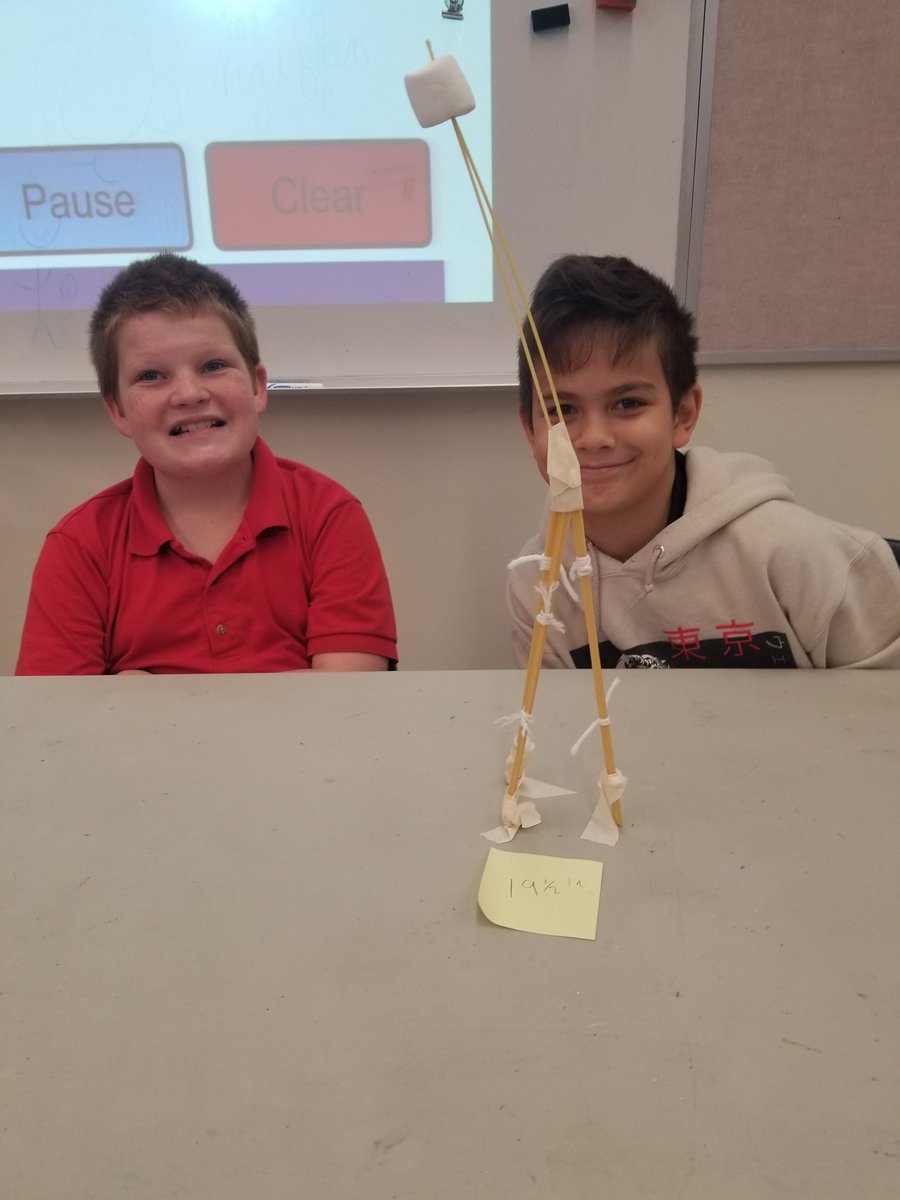 Mrs. Styra tweet media