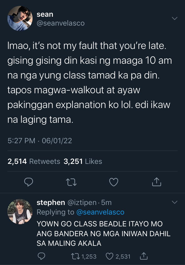 enhadocx's tweet photo. minute to hate it. 

—— mag-ex one tweet au ft #heesun where; 

eize got into class a minute beyond the grace period and sean his ex, their class attendance beadle marked him as late. 

“late lang naman pero bakit narelate sa relasyon nila?” https://t.co/NrcyFYH4vN