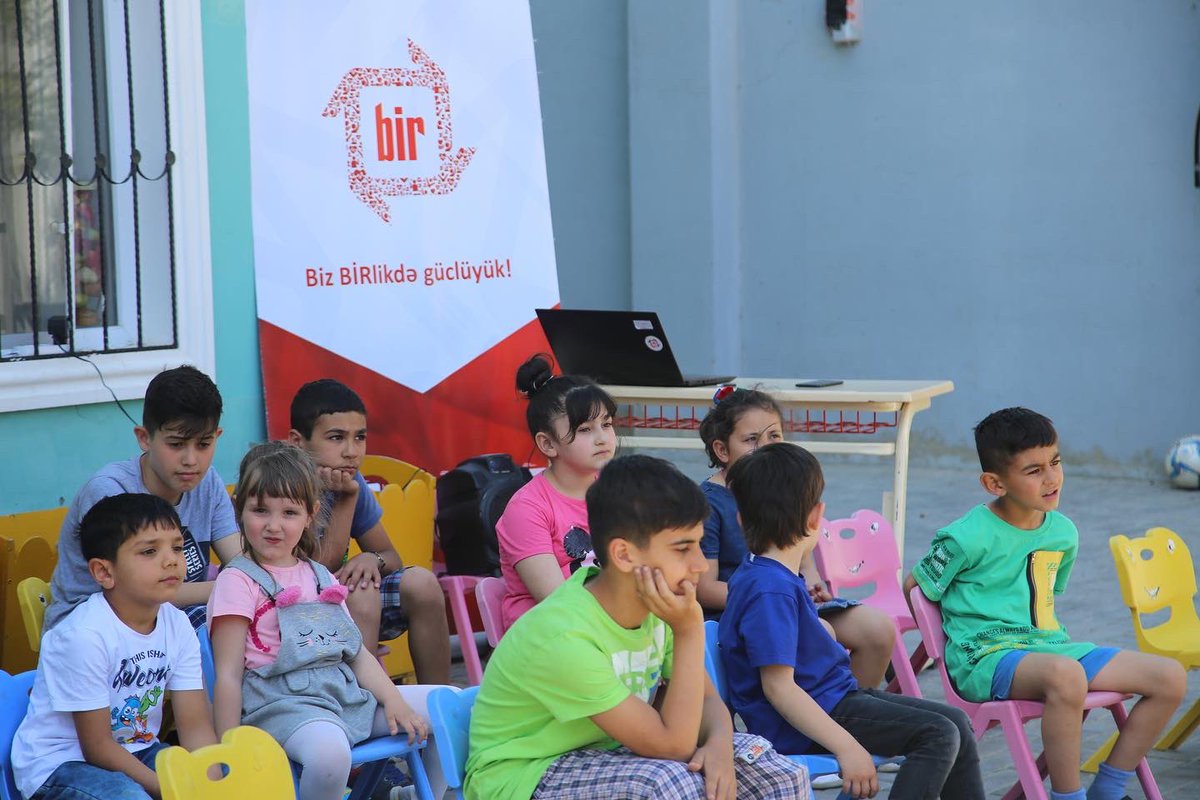 birkonullu's tweet photo. “Bir Könüllü” Təşkilatı @birkonullu olaraq 1 İyun Uşaqların Beynəlxalq Müdafiəsi Gününü “Qadın və uşaq sığınacağı”nın balaca sakinləri ilə birgə qeyd etdik! 🤗 https://t.co/phUpYGpnsL