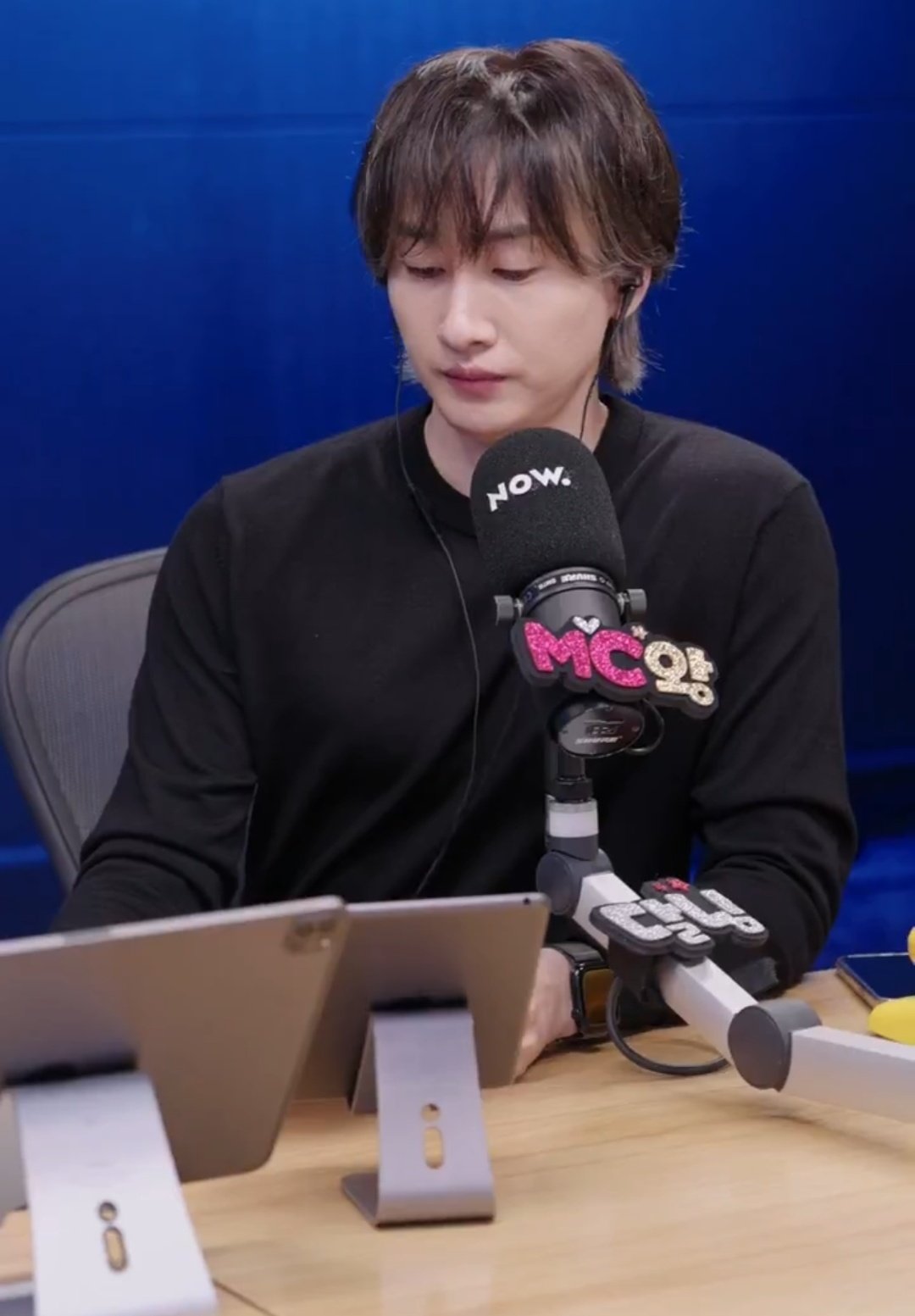 Keeni🌟별님💙 on X: "Eunhyuk New Hair!!! Eunhyuk New Hair!!! Eunhyuk New Hair!!!  Eunhyuk New Hair!!! 😱😱🙈\U0001fae3 #SUPERJUNIOR #EUNHYUK #DONGHAE #대니쇼 I am not  functioning properly right now. Check on me later 😭😭
