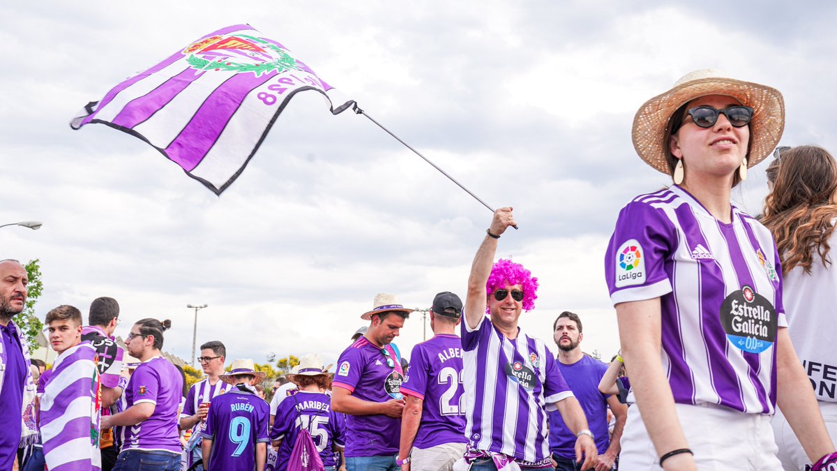 CBC_Valladolid's tweet photo. 💜🔥 ¡FAN ZONE en Pisuerga! ¡Os esperamos el viernes desde las 18.00 con música, barras, hinchables y regalos!

👉 https://t.co/UwCMl5Cnv2

#ValladolidQuiereMás
@UEMC #PucelaBasket https://t.co/R8SYD70Rxr