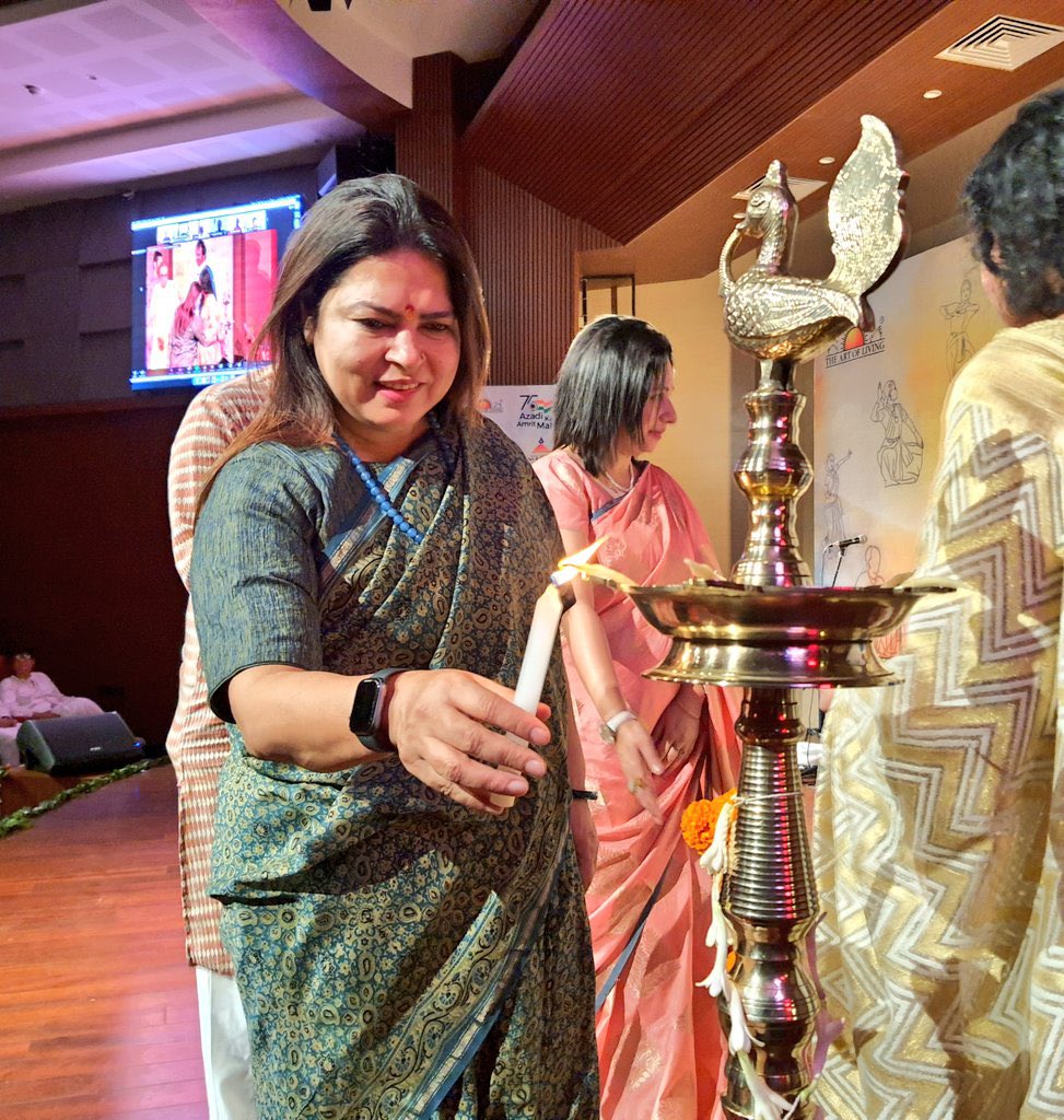 Meenakashi Lekhi tweet media